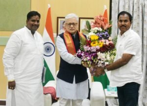 వృద్ధాప్యంలో విలాసవంతమైన జీవనం: హెలికాప్టర్ సౌకర్యంతో తెలంగాణలో అత్యాధునిక వృద్ధాశ్రమం
